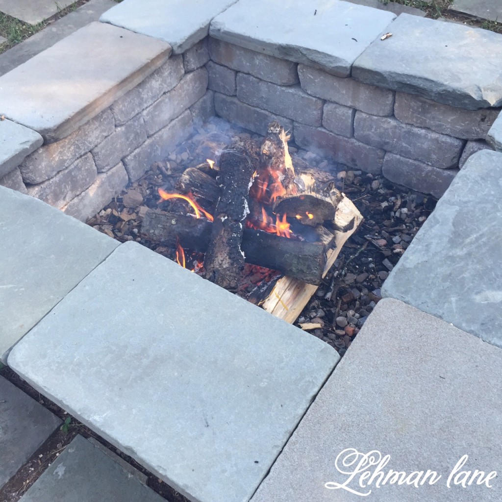 DIY : Stone Patio Fire Pit & Beam Benches