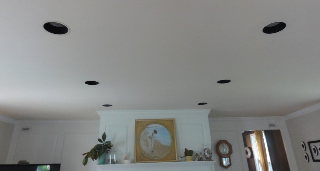 Easiest Way To Spray Paint Recessed Light Trim In 5 Mins - Ceiling Spot Light Trim