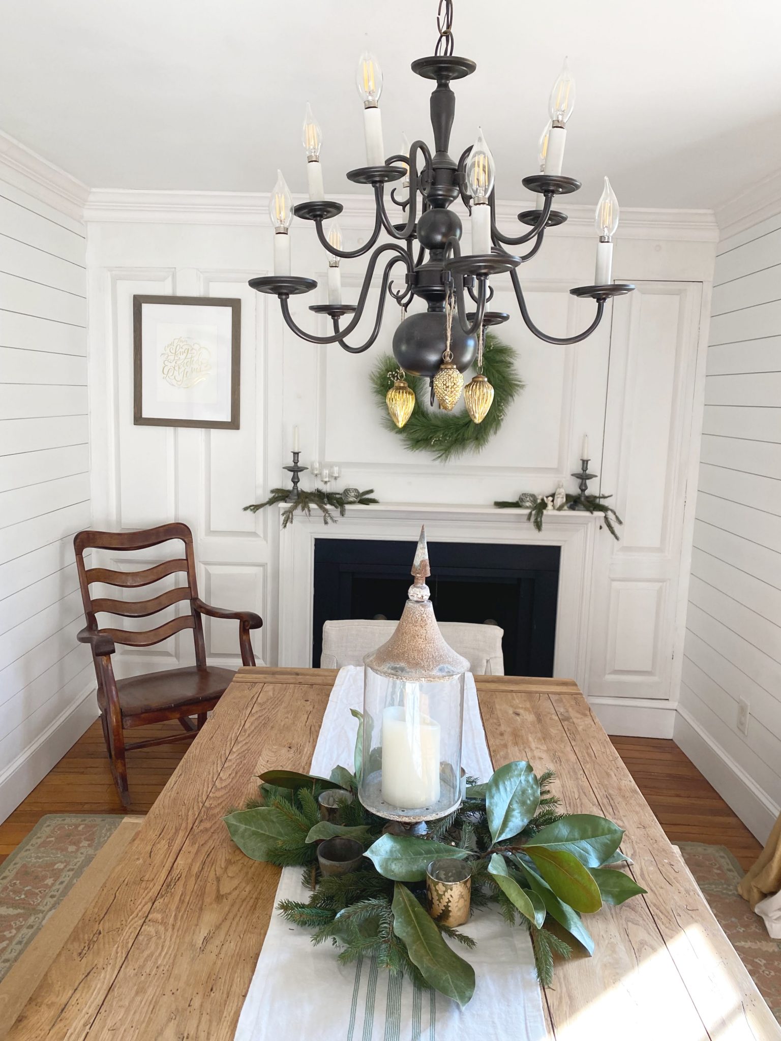11 Simple Christmas Decorations Room Ideas You Can Start Today - Lehman Lane